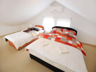 Apartments Kapetan - Standard Studio Apartment with Terrace - 5