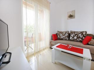 Apartments Kapetan - Comfort Studio Apartment with Terrace - 8