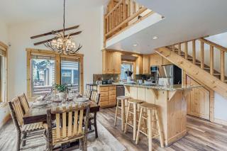 402 Timber Escape at Chapparal! Relaxing Deer Valley Condo with Hot Tub! Close to Skiing & Hiking! condo - 8