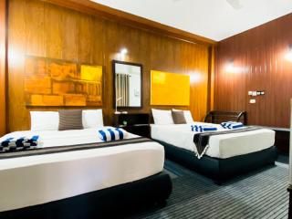 Coco Palm Villa and Cabanas - 2