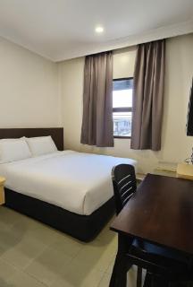 G Six Hotel - 2