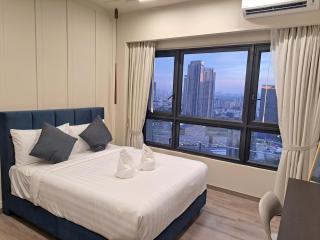 Agile kLCC Empire suite TRX by KL - 3