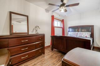 Le Calumet - Lakefront - 1