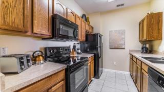 Private 3 Bed 2 Bath House - Cozy family vacation home sleeps up to 6 guests - 8