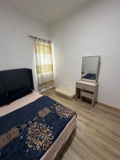 Ayaan Snookers Home 3 at Quintet Apartment with Private Parking - 7