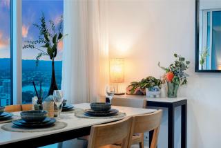 H'Residences 2 Bedroom Unit - Ocean & City Views, Lvl 22! - 2