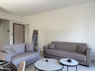 Poseidon 77B Luxury Residences - 2