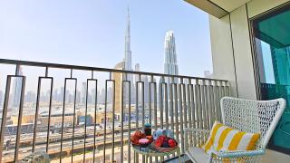 Boutique Apartment with Full Burj Khalifa Views and Dubai Mall Access - 5