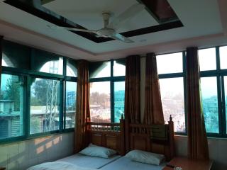 Taj Mahal International Guest House - Dargai - 1