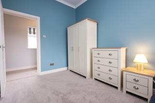 Perfect Bridgend Stay: Comfort & Space! - 1