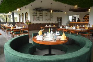 Boulevard Premium Luxury Hotel - 5