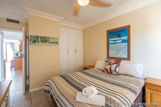 C302 SURFSIDE - Umdloti - 2
