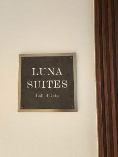 Luna Suites Deluxe Queen Room - 1
