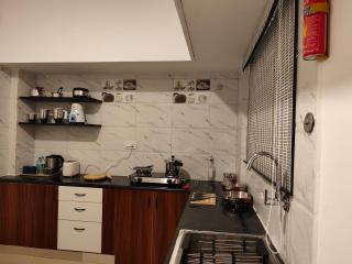 Guest House Suites - 8