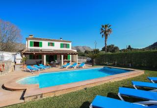 5-bedroom villa to enjoy with the family by Renthousing - 0