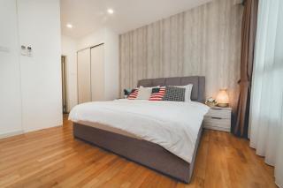 Classical Cozy Iskandar Residence 3BR nr Legoland by Our Stay - 9