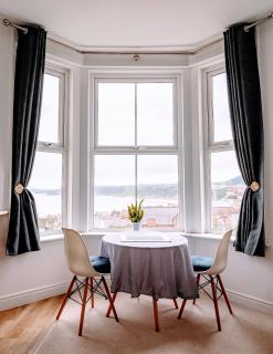Seascape Stunning Seaview Apartment Optional hot tub hire subject to availability - 9