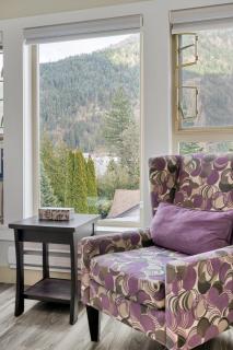 2BR Suite with Scenic Views - 8