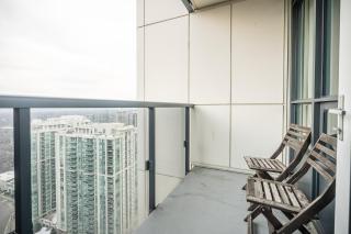 2BD 2BR Panoramic View Sheppard Metro Free parking - 9