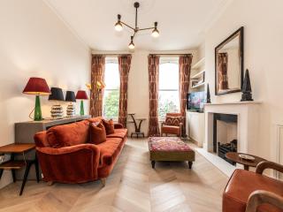 Pass the Keys Charming 3-Bedroom Flat in Iconic Notting Hill - 6