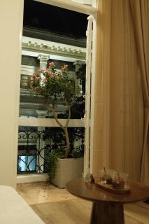 Maison Maravelle Hotel - 2