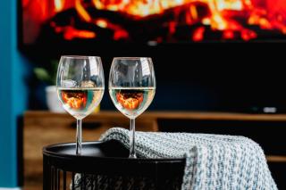 Sawley Cottage Above Rubies Canal, Cafes, Bars! - 9