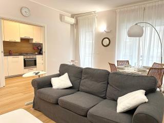 Charm & Style Bari - Large Central Apartment - Bari - 8