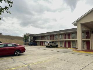 OYO Hotel East Macon I-75 - 8