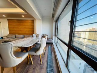 Modern apartment with City view - Time classic tower -  - 6