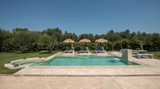 Vanesa Villa Retreat, 2BR with Lush Outdoor Oasis by Villa Mana Gers - 9