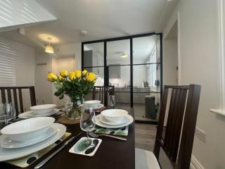 House by the Sea, Worthing - 2