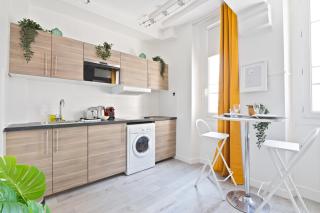 Pantheon Luxurious Studio Apartment-2P-Free Netflix - 3