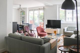 Spacious cocoon 2 steps from the Eiffel Tower - Paris - 7