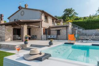 Villa Azzurra 5 - 0