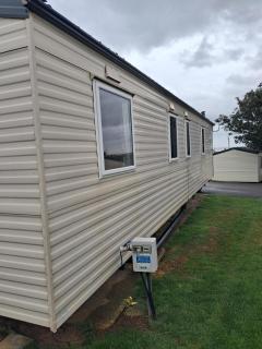 Homely, Dog Friendly Caravan At Sand Le Mere In Yorkshire Ref 71005O - 4