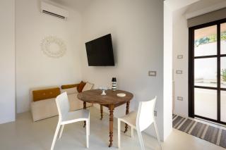 Casa Corte - Palazzo Villani Lubelli - 1