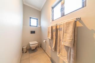 LEO Sky Farm Guest House - 1