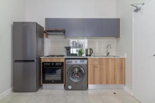 #AlimamaSpaces Buko's Greenlee Apartment - 4