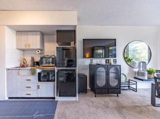 Greenwich Property - 9