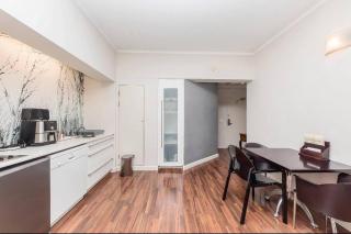 The Adderley City Living - 6
