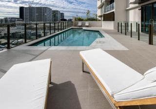 Newstead Towers - 3