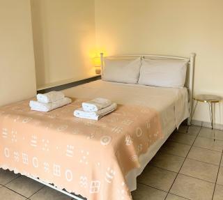 Port Breeze Apartment - 0