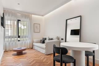 Pacifico Suites near Retiro - 1