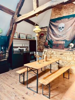 Logement insolite La cachette des Pirates, ciné, pop corn - 9