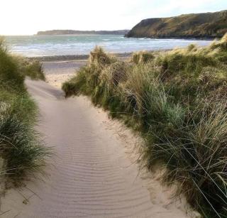 Casa Maris, Penally, Near Tenby - 0