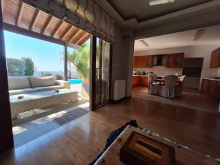 Resident landlord guest house panthea - 5