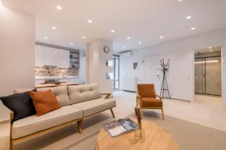 Psyrri Hideout - Chic 2BR Apartment by UPSTREET - 9