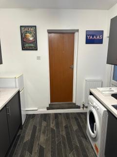 Modern 1 bed flat minutes from luton airport - 7