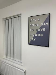 Modern 1 bed flat minutes from luton airport - Luton - 6