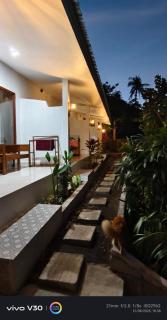 Teman Hoemstay - 3